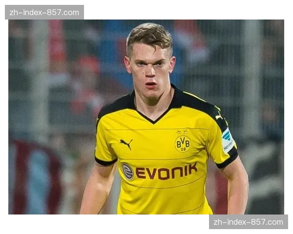 冬季转会窗沃尔夫斯堡签下库姆贝迪，转会费600万欧元